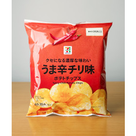 세븐일레븐 맛있게 매운 칠리 포테이토칩 65g 일본 편의점 간식