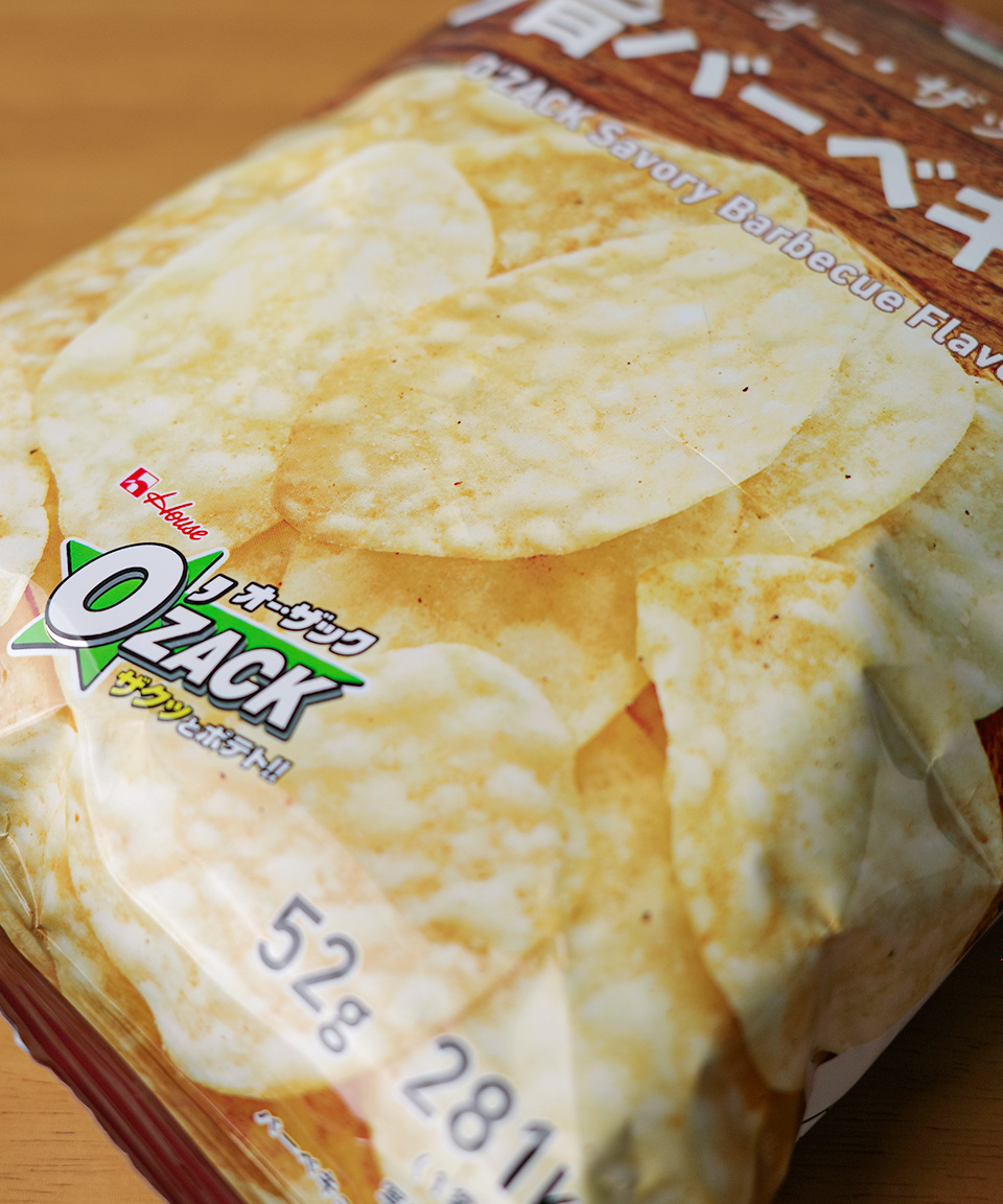 패밀리마트 하우스 오잭 진한 바베큐맛 52g 일본 편의점 간식
