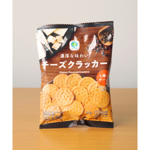 패밀리마트 진한 치즈 크래커 42g 일본 편의점 과자