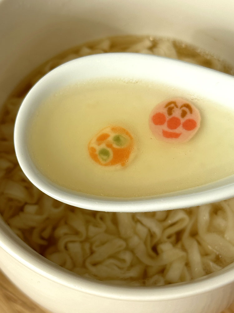 [ 닛신 ] 머그컵 우동 호빵맨 순한 다시맛 3개입 / 앙팡만 우동 야사시이 오다시 / 일본 봉지라면