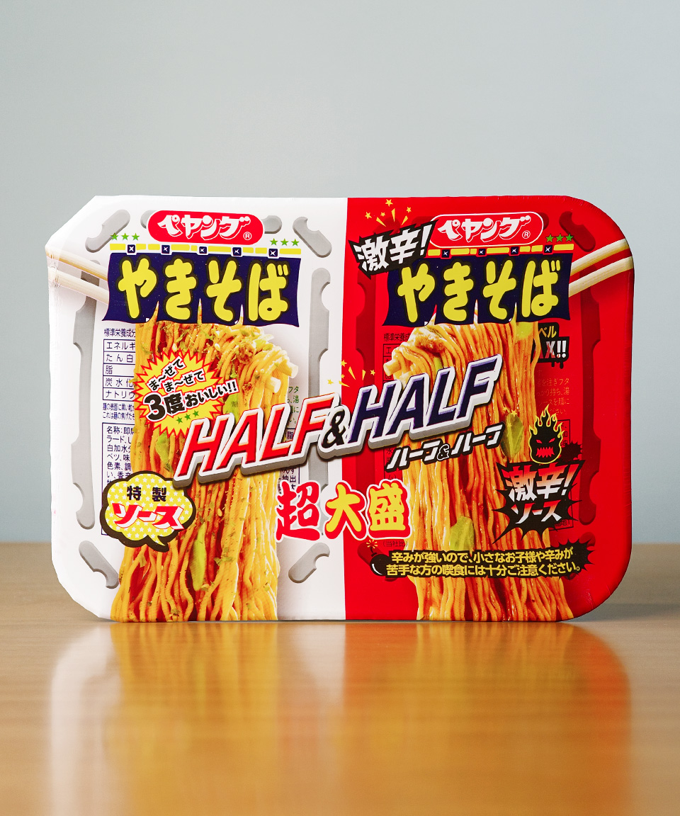 페양구 야끼소바 하프 & 하프 초오오모리 대용량 235g 일본 컵라면