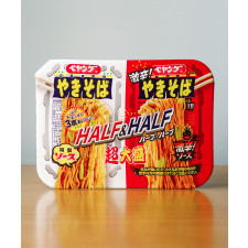 페양구 야끼소바 하프 & 하프 초오오모리 대용량 235g 일본 컵라면