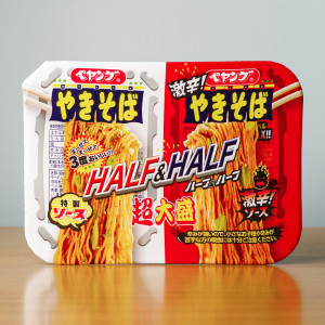페양구 야끼소바 하프 & 하프 초오오모리 대용량 235g 일본 컵라면